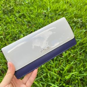 Coach large flat wallet, leather and smooth